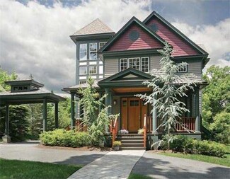 1585 Beacon St, Waban, MA 02468