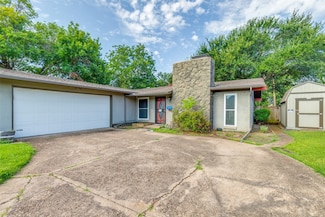11489 Coral Hills Dr, Dallas, TX 75229