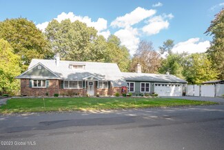7 Southgate Rd, Albany, NY 12211