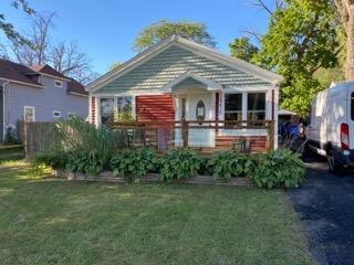 26472 W Grapevine Ave, Antioch, IL 60002