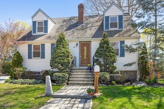 203 E Lothrop St, Beverly, MA 01915