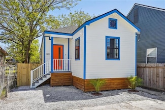 1431 Port St, New Orleans, LA 70117