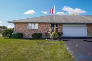 2113 Stonehedge Ct, Findlay, OH 45840
