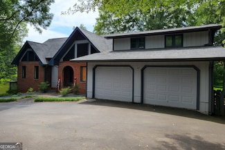 45 Surrey Chase Dr, Social Circle, GA 30025