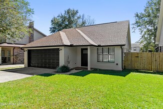 2113 Lindhridge Dr, Gulfport, MS 39507