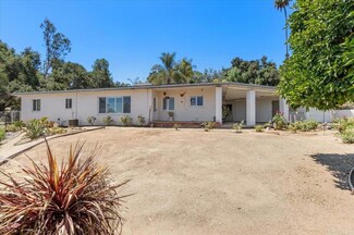 447 W Citracado Pkwy, Escondido, CA 92025