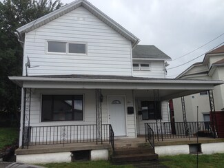 102 Walnut St, Dunmore, PA 18512