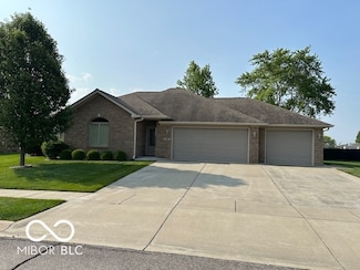 4929 Imperial Dr, Columbus, IN 47203
