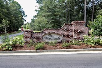 6 Timber Ridge Dr, Laurel, MS 39443