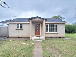 1308 Pear St, Corning, CA 96021