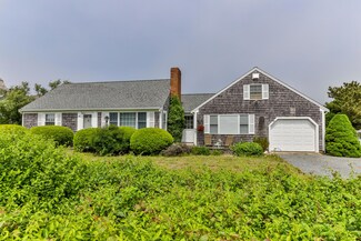 40 Howes Ln, Chatham, MA 02633