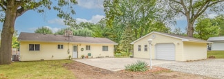 497 Bobwhite Dr, Coldwater, MI 49036