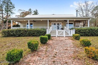54 Malorie Dr, Leakesville, MS 39451