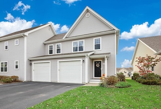 12 Mill Stream Dr, Cumberland, RI 02864