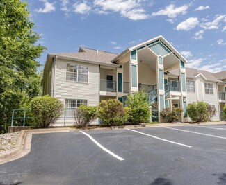 120 Spring Creek Ct Unit 2, Branson, MO 65616