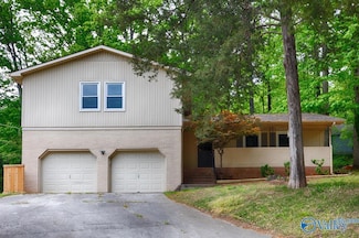 11311 Mountaincrest Dr SE, Huntsville, AL 35803
