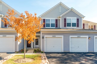 2855 Falling Waters Dr, Lindenhurst, IL 60046