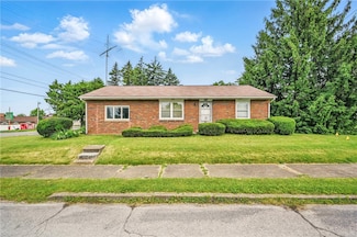 1140 Crowder Ave, Sharon, PA 16146