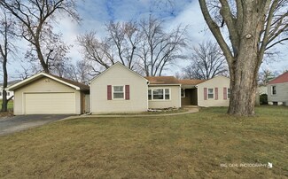 9020 Shady Ln Unit 4, Wonder Lake, IL 60097
