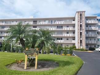 4210 Ironwood Cir Unit 107J, Bradenton, FL 34209