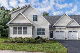18 Landing Dr Unit 18, Gorham, ME 04038