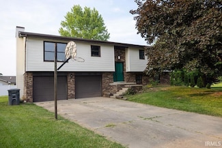 112 Beverly Ct, Connersville, IN 47331