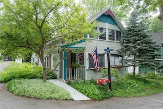 6968 Ave, Castile, NY 14427