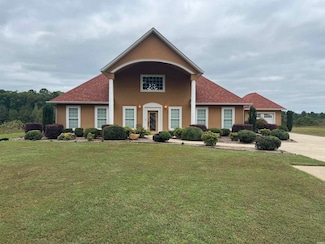 912 Ebenezer Rd, Amity, AR 71921