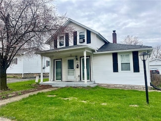 77 Milan Ave, Norwalk, OH 44857