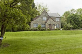 832 Garibaldi Ave, Roseto, PA 18013