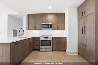 921 Madison St Unit 604, Hoboken, NJ 07030