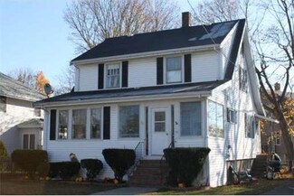 106 Narragansett Rd, Quincy, MA 02169