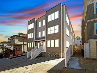 21 Thornton St Unit 4, Revere, MA 02151