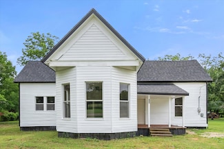 404 S Tyler Ave, Dawson, TX 76639