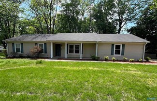 13912 Greenridge Rd SE, Huntsville, AL 35803