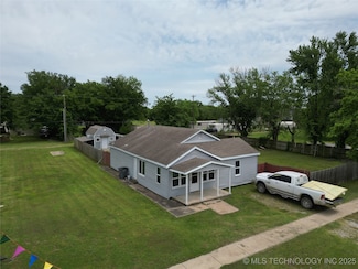 520 S Broadway Ave, Haskell, OK 74436