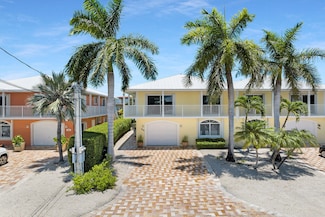550 9th St, Key Colony Beach, FL 33051