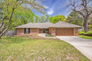 2300 Brookhaven Ct, Edmond, OK 73034