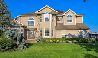 16 Island Trail, Mount Sinai, NY 11766