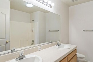 859 Sandra St, Los Banos, CA 93635