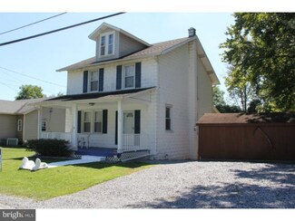 2063 Valley Rd, Parkesburg, PA 19365