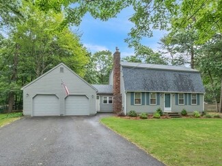 34 James St, Feeding Hills, MA 01030