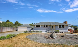 1214 38th St, Anacortes, WA 98221