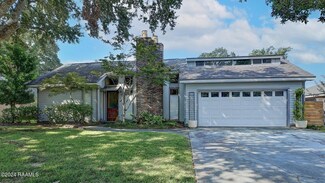 406 Chateau Place, Lafayette, LA 70503