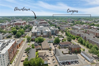 111 Thomas St Unit 10, Auburn, AL 36832