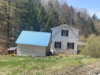 16 Jones Hill Rd, Newfane, VT 05362