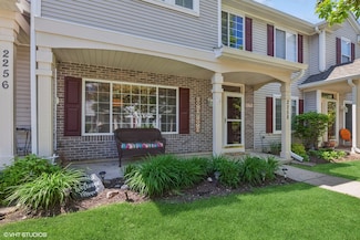 2258 Reflections Dr Unit C0206, Aurora, IL 60502