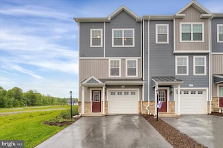 112 Veery Way, Port Matilda, PA 16870