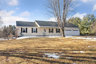 5819 250th St, Forest Lake, MN 55025