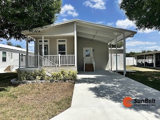7 Maple Dr, Labelle, FL 33935